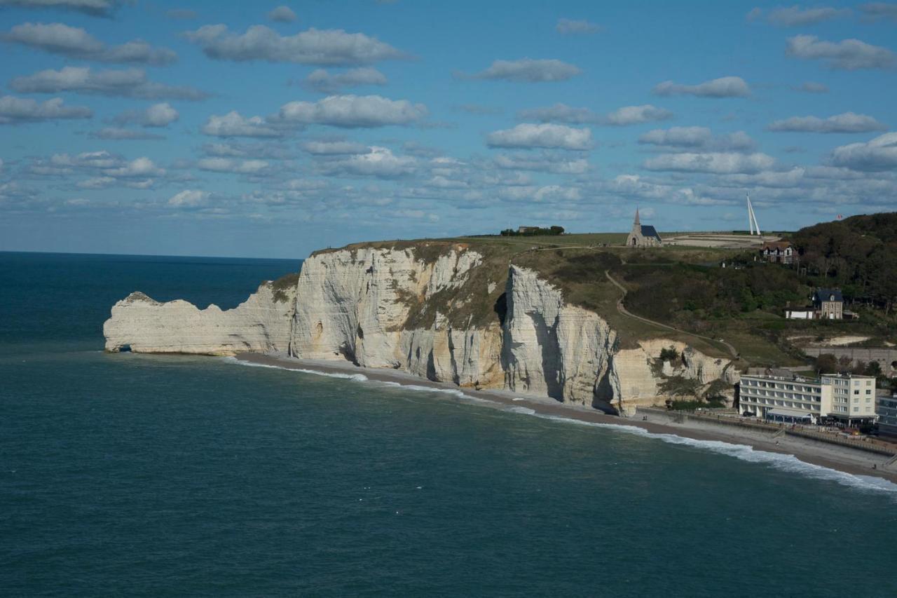 Les Charmes Du Bosquet Parc D'Amour Et Nature Parking Prive Securise Etretat Exterior photo